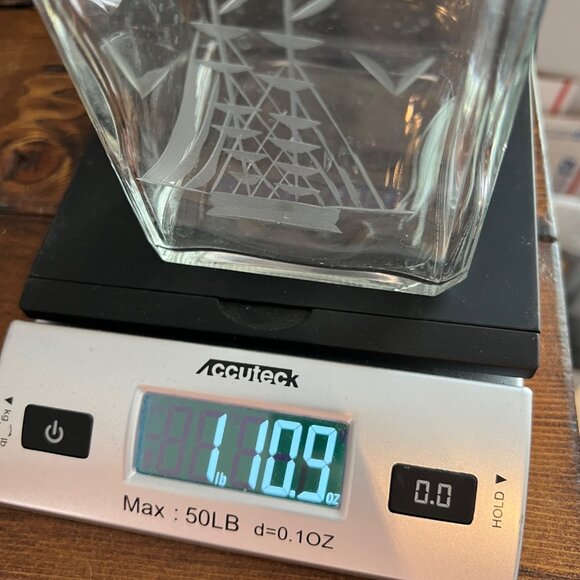 Vintage Liquor Decanter Bottle Nautical Etched Sailboat Schooner Cork Stopper - Picture 11 of 11